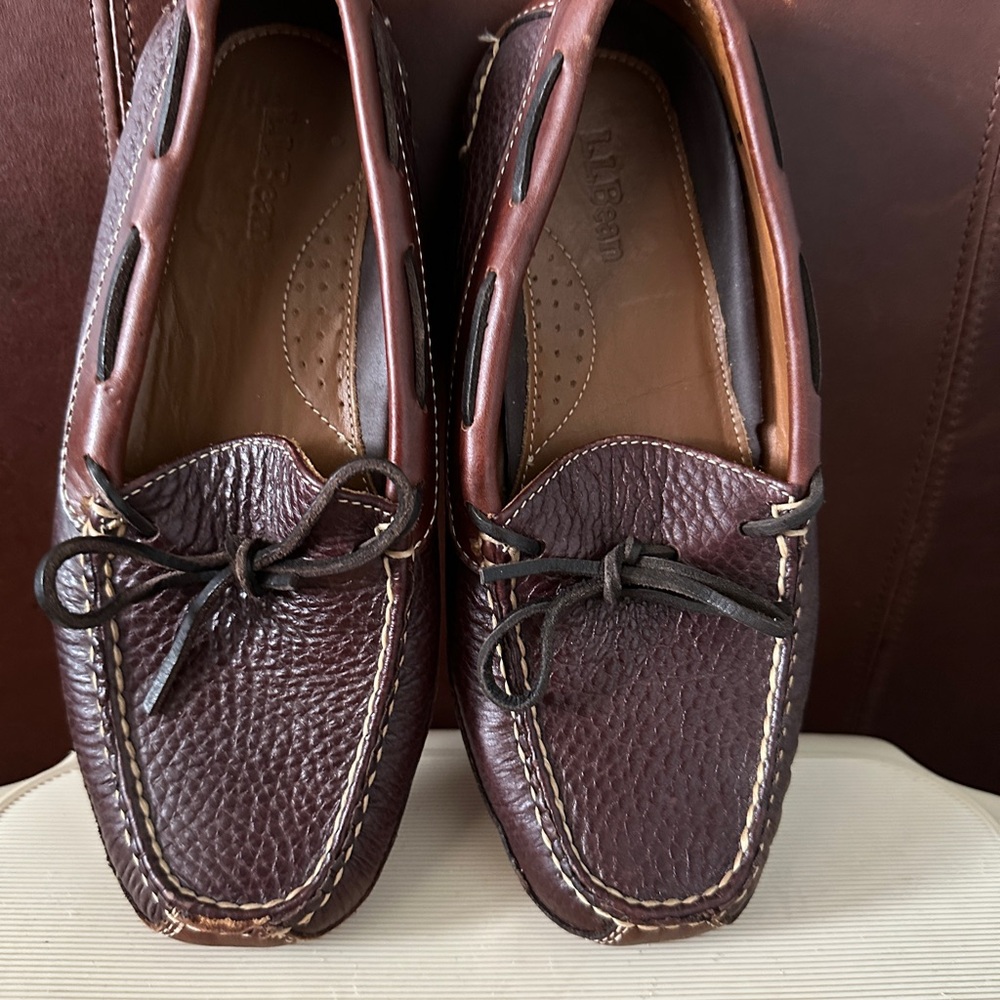 L.L. Bean Women’s Dark Brown Leather Moccassins 7M